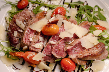 Grilled Steak Salad with Arugula and Parmesan
