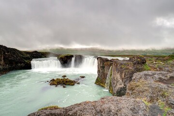 Geitafoss ou Godafoss (fossholl) en Islande