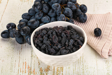 Dry ripe sweet blue raisin