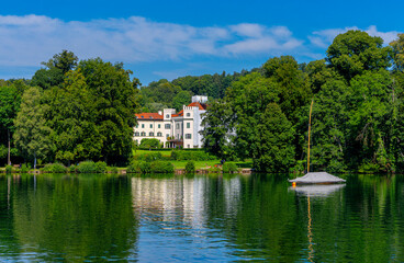 Obraz premium Landschaft und Städte in und um den Starnberger See, Starnberg, Bayern, Deutschland