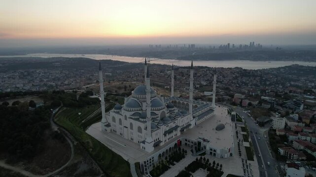 Sunset Camlica Mosque Istanbul