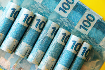 money from brazil - several hundred real bills