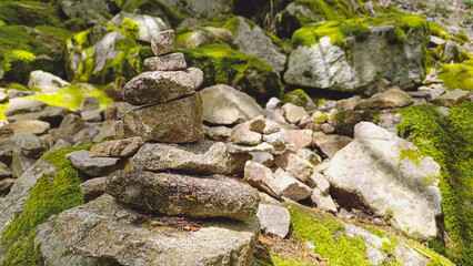Sentier des Roches dans les Vosges massif du Hohneck - France 