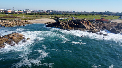 Leça da Palmeira: Praias, Farol e a Icónica Casa de Chá