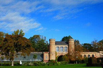 gatehouse in the Karlsruhe palace garden