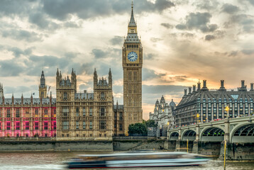 houses of parliament London and Big Ben