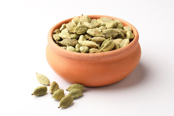 An ingredient of cardamom seeds
