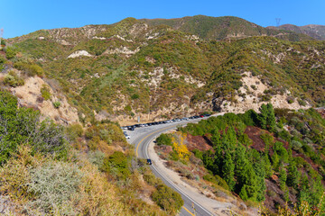 Fototapeta premium Scenic Mountain Road in La Canada Flintridge
