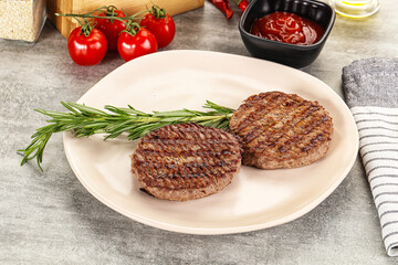 Grilled two beef burger cutlet