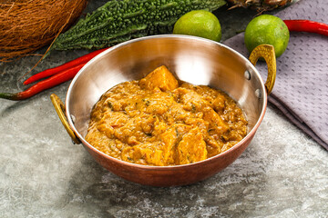 Indian cuisne - Chicken massala with sauce