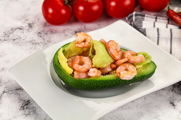 Dietary avocado cut with prawn