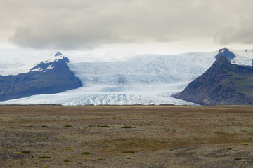 Vatnajokull glacier side view, south Iceland landscape.