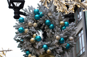 christmas tree decorations