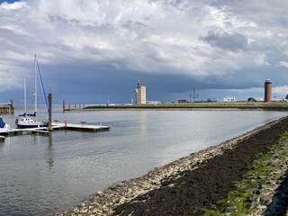 Blick auf den Hafen im Nordseeheilbad Cuxhaven an der Nordsee