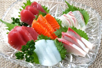 刺し身盛合わせ
