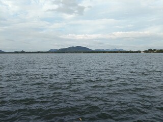 Tissa Lake. A Serene Gem in Southern Sri Lanka, Explore the Beauty of Tissa Lake in Tissamaharama, Tissa Lake: A Tranquil Escape in Southern Province, Discover the Charm of Tissa Lake, Sri Lanka