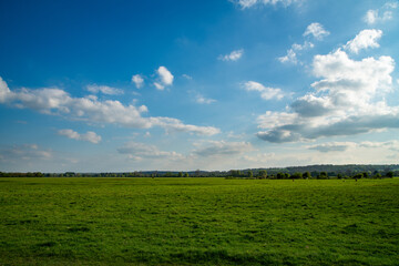 雲と平原　Port Meadow、イングランド　