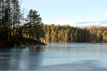 Obraz premium Ice on the lake