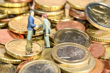 argent euros banque paiement homme affaires accord © J-L Flémal - BE