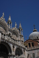 Obraz premium statue Duomo cathedral in Venice Italy