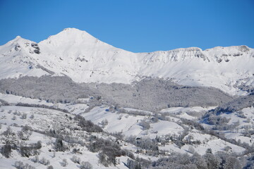 Puy-Mary cantal hiver 