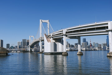 Obraz premium お台場から見た芝浦ふ頭側の風景