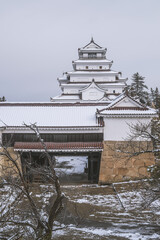 会津若松 鶴ヶ城雪景色 鉄門と天守閣