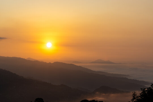 Nepal: Sonnenaufgang in Sarankot