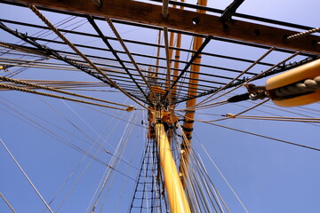 Obraz premium mast and rigging