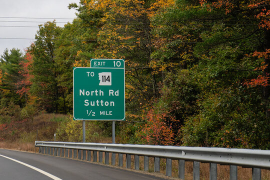 exit sign on  Interstate 89 for  Exit 10 for NH-114 toward North Road and Sutton, New Hampshire