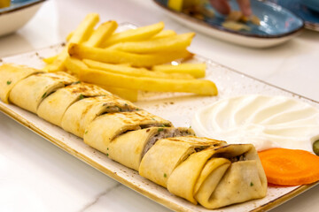 Shawarma chicken roll