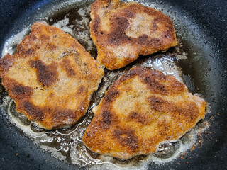Wiener Schnitzel mit Pommes frites