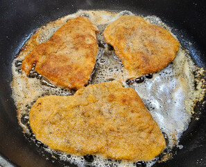 Wiener Schnitzel mit Pommes frites