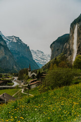 górska dolina Lauterbrunnen