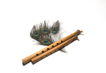 This is a very beautiful peacock feather and flute, it symbolizes beauty and harmony and also symbolizes one of the figures in Bharat, he is Krishna. © Putra