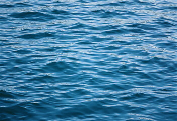 Naklejka premium 바다 호수 물결 패턴 배경 이미지