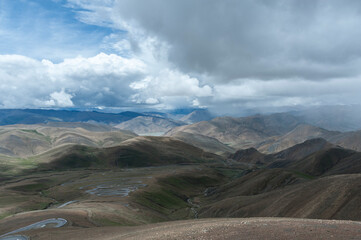 Pang La Pass (5,200m) is the last pass before reaching Mount Everest Base Camp, between Shigatse and Rongbuk, Tibet, China