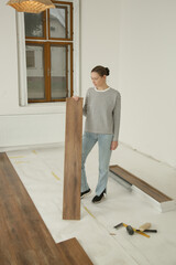 Step by step of laminate flooring installation	