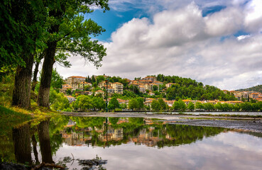 Obraz premium lake in the forest