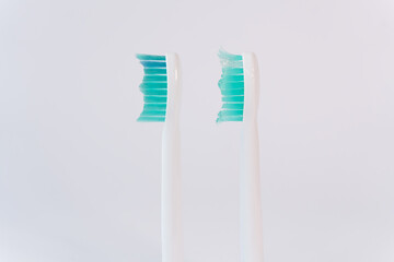 Technology in detail: Brushing teeth with an ultrasonic toothbrush requires precision and freshness.