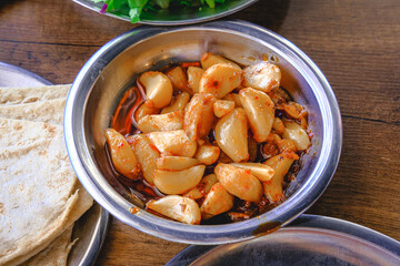 Garlic cooked with olive oil