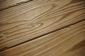 木目の浮き出た古い板