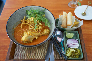chicken khan soi, the thai chicken curry