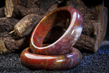 Jade and agate crafts beautifully carved using traditional techniques