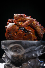 Jade and agate crafts beautifully carved using traditional techniques