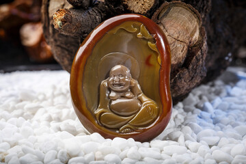 Jade and agate crafts beautifully carved using traditional techniques