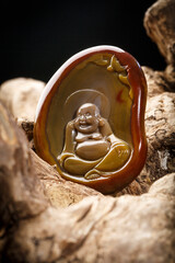 Jade and agate crafts beautifully carved using traditional techniques