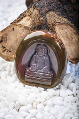 Jade and agate crafts beautifully carved using traditional techniques