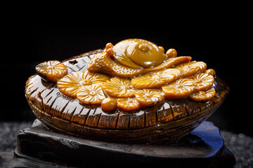 Jade and agate crafts beautifully carved using traditional techniques