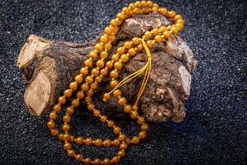 Jade and agate crafts beautifully carved using traditional techniques